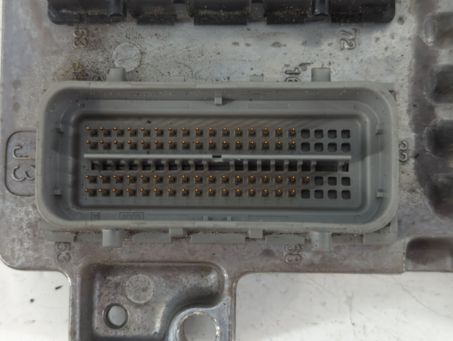 2011 Chevrolet Cruze PCM Engine Control Computer ECU ECM PCU OEM P/N:12642100 E78 12644081 Fits OEM Used Auto Parts - Oemuse