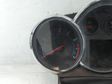 2011 Chevrolet Cruze Instrument Cluster Speedometer Gauges P/N:95018205 809773364 Fits OEM Used Auto Parts