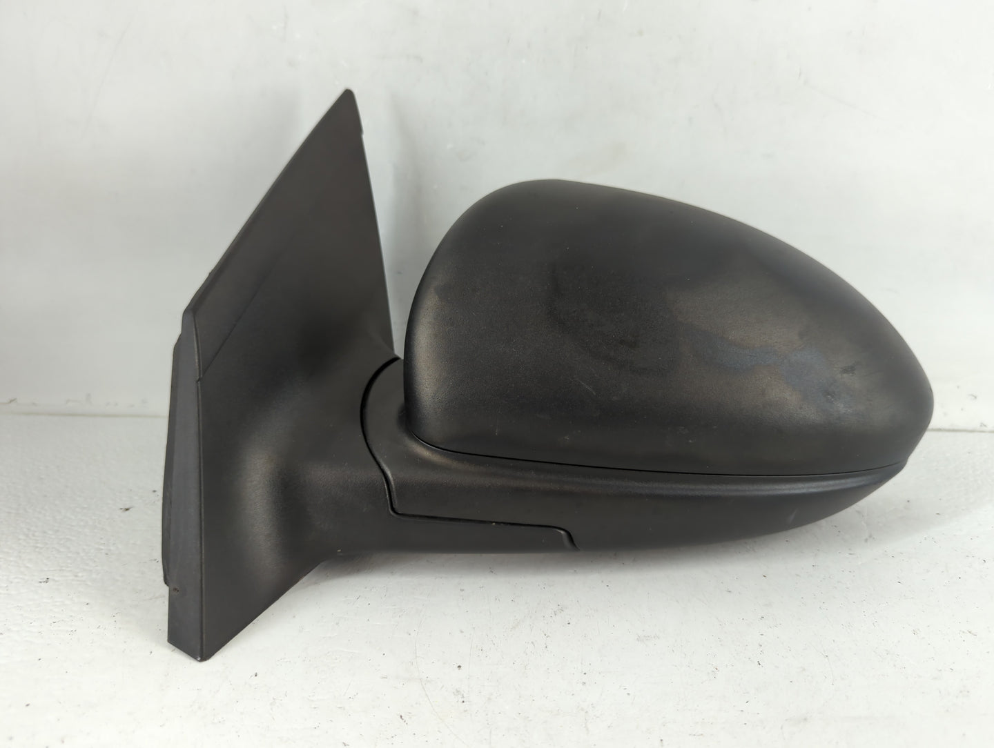 2011-2014 Chevrolet Cruze Driver Side View Mirror - Left Door Mirror OEM Used - Oemusedautoparts1.com