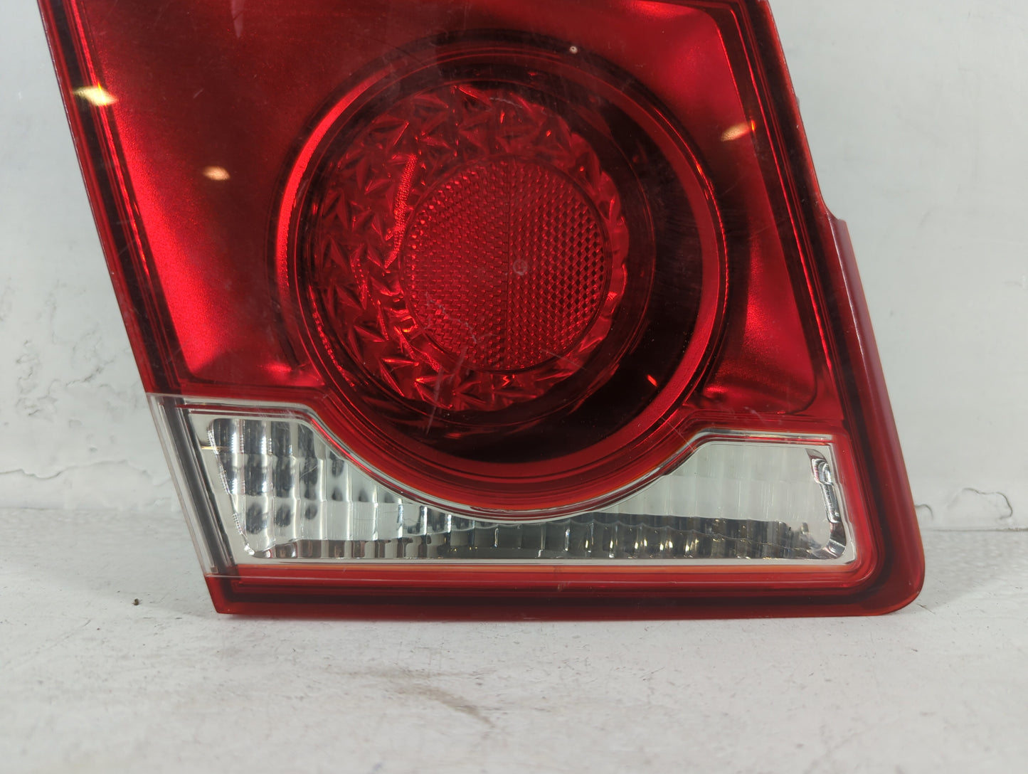 2011-2016 Chevrolet Cruze Tail Light Assembly Driver Left OEM Fits Fits 2011 2012 2013 2014 2015 2016 OEM Used Auto Parts - 