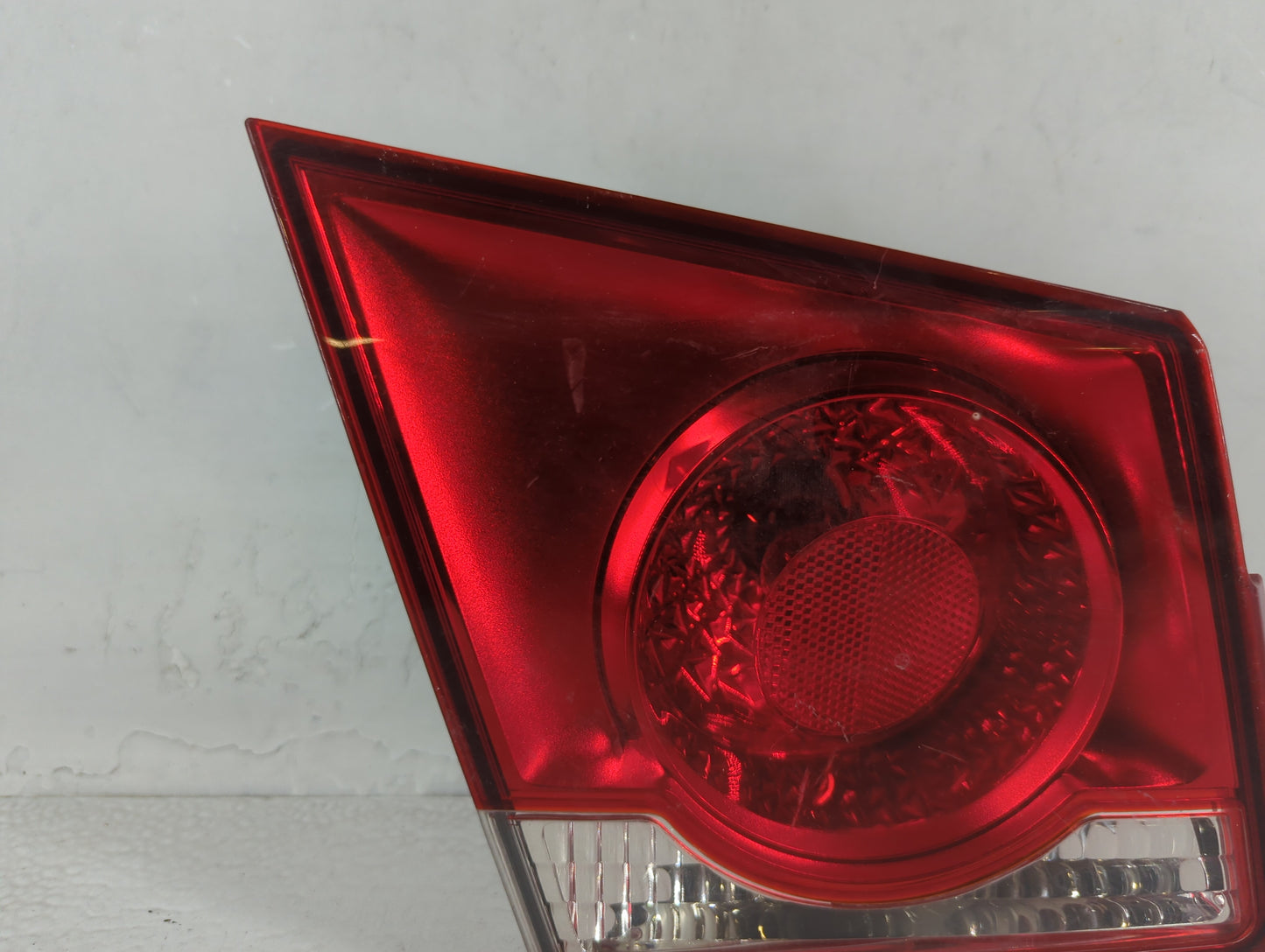 2011-2016 Chevrolet Cruze Tail Light Assembly Driver Left OEM Fits Fits 2011 2012 2013 2014 2015 2016 OEM Used Auto Parts - 
