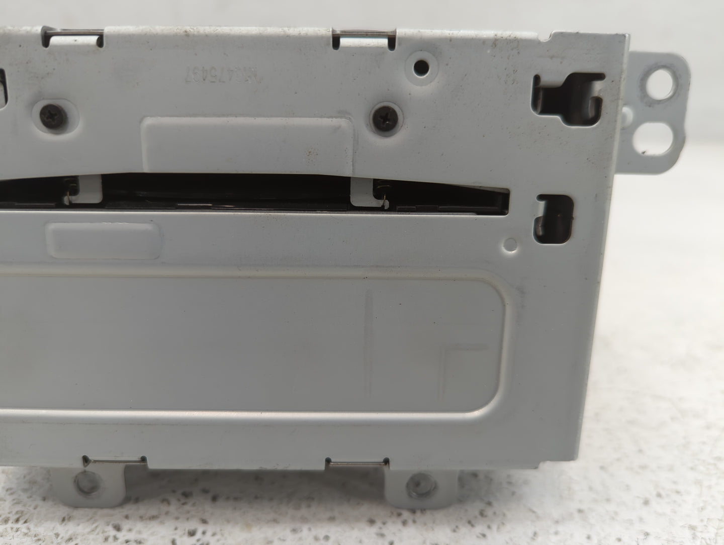 2011-2012 Chevrolet Cruze Radio AM FM Cd Player Receiver Replacement P/N:20983517 Fits Fits 2010 2011 2012 OEM Used Auto Par