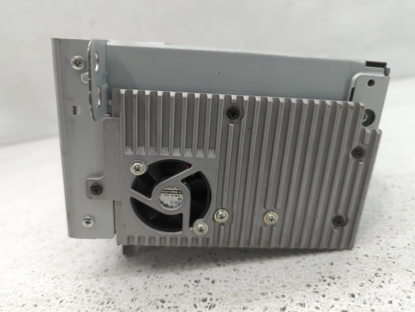 2011-2012 Chevrolet Cruze Radio AM FM Cd Player Receiver Replacement P/N:20983517 Fits Fits 2010 2011 2012 OEM Used Auto Par