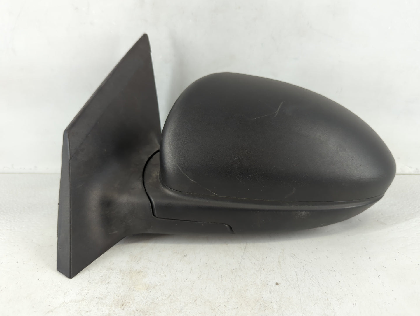 2011-2014 Chevrolet Cruze Driver Side View Mirror - Left Door Mirror OEM Used - Oemusedautoparts1.com