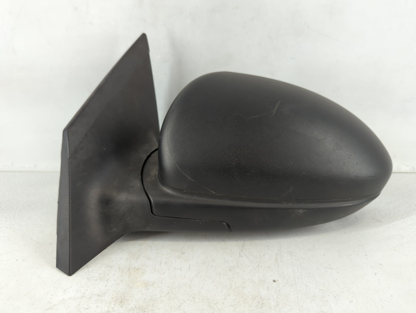 2011-2014 Chevrolet Cruze Driver Side View Mirror - Left Door Mirror OEM Used - Oemusedautoparts1.com