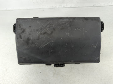 2011-2012 Chevrolet Cruze Fusebox Fuse Box Panel Relay Module P/N:9682033-06 Fits Fits 2011 2012 2013 2014 OEM Used Auto Par