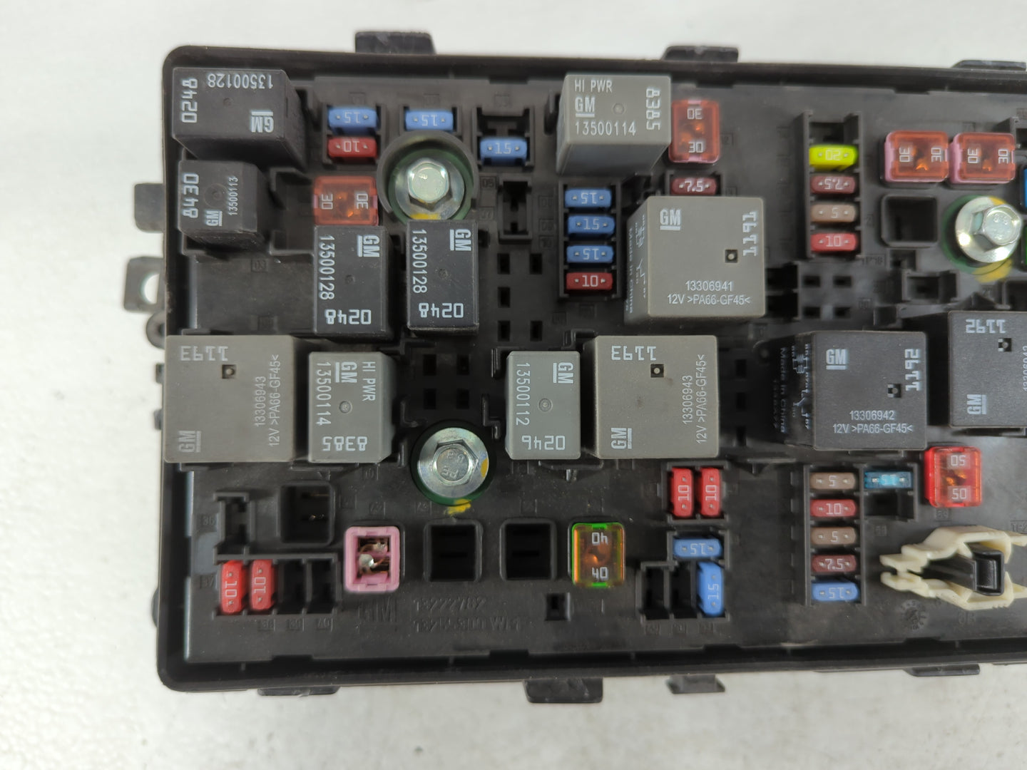 2011-2012 Chevrolet Cruze Fusebox Fuse Box Panel Relay Module P/N:9682033-06 Fits Fits 2011 2012 2013 2014 OEM Used Auto Par
