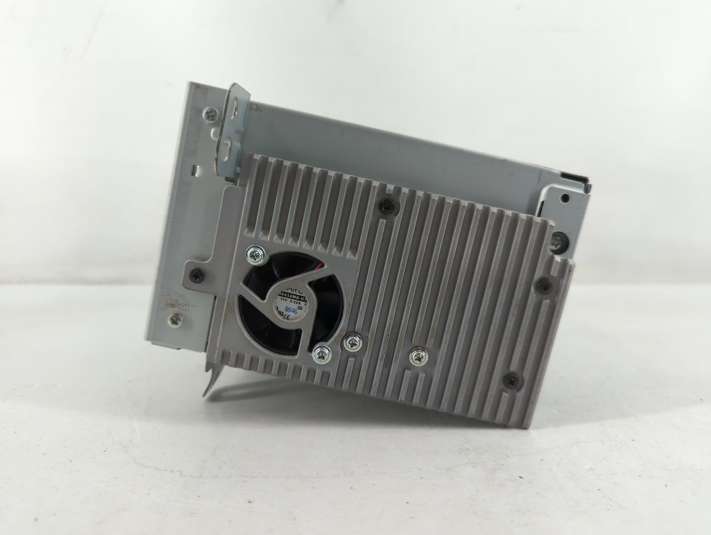 2011-2012 Chevrolet Cruze Am Fm Cd Player Radio Receiver - Oemusedautoparts1.com