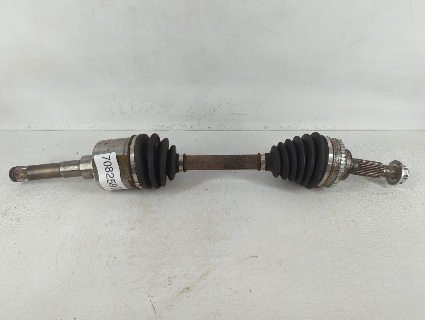 2011-2016 Chevrolet Cruze Axle Shaft Front Driver Cv C/v - Oemusedautoparts1.com