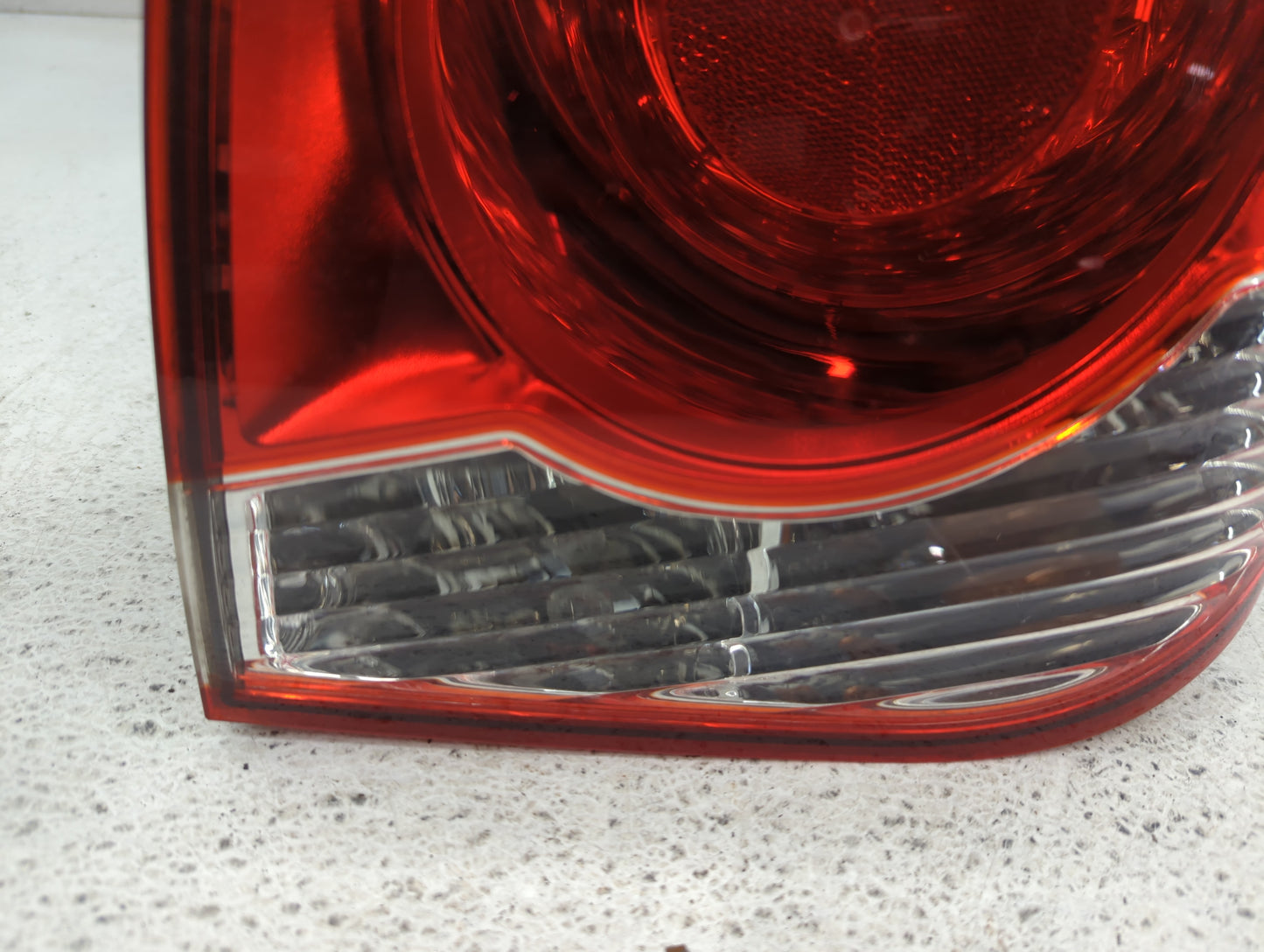2011-2016 Chevrolet Cruze Tail Light Assembly Passenger Right OEM Fits Fits 2011 2012 2013 2014 2015 2016 OEM Used Auto Part