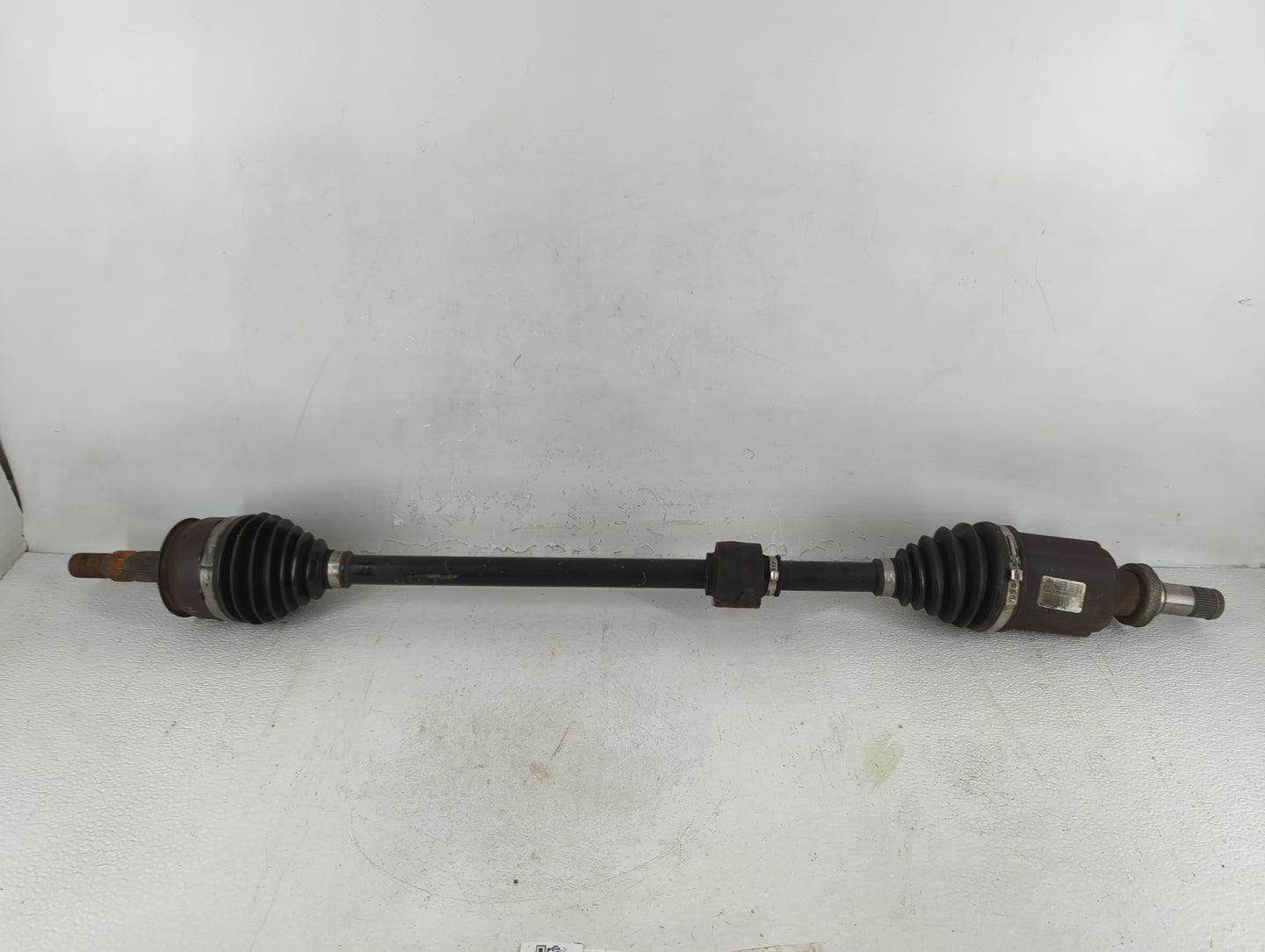 2011-2014 Chevrolet Cruze Axle Shaft Front Driver Cv C/v - Oemusedautoparts1.com