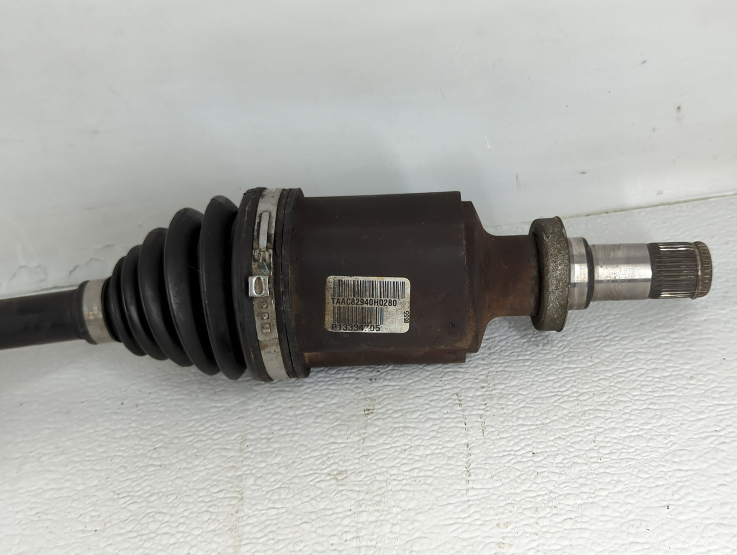 2011-2014 Chevrolet Cruze Axle Shaft Front Driver Cv C/v - Oemusedautoparts1.com