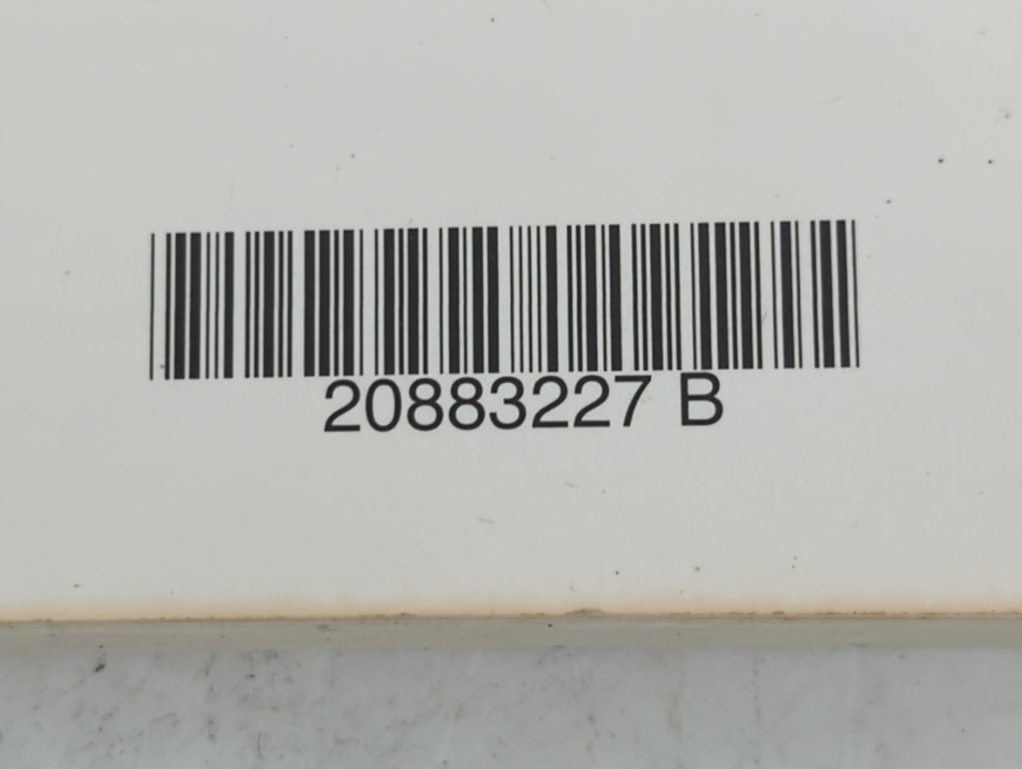 2011 Chevrolet Cruze Owners Manual Book Guide P/N:20883227 B OEM Used Auto Parts - Oemusedautoparts1.com