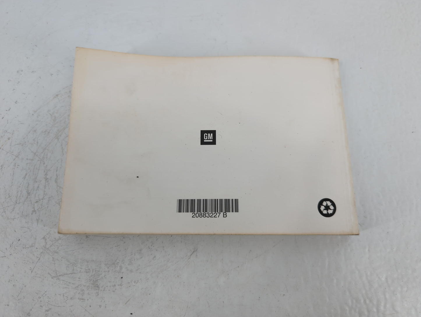 2011 Chevrolet Cruze Owners Manual Book Guide P/N:20883227 B OEM Used Auto Parts - Oemusedautoparts1.com