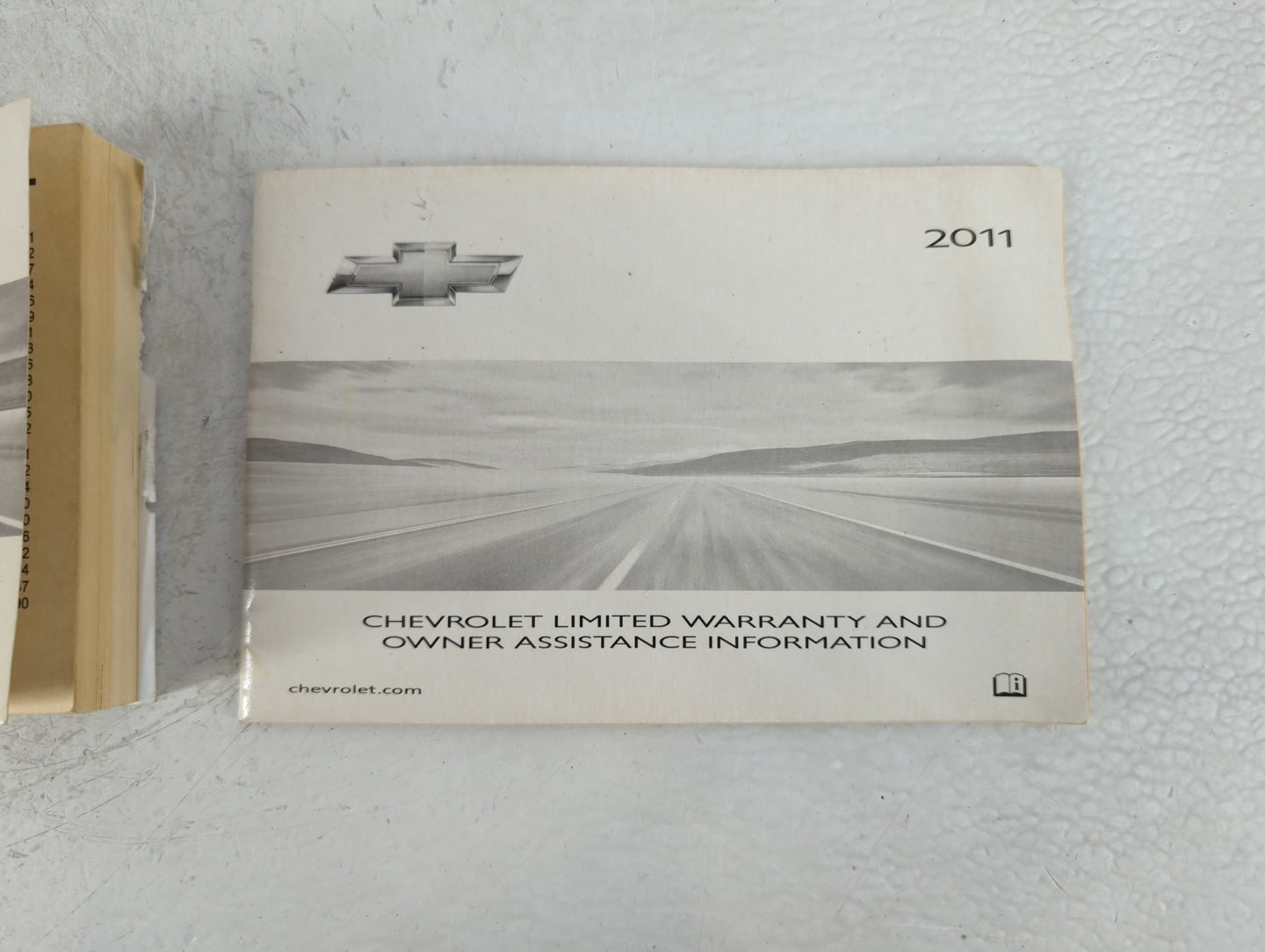 2011 Chevrolet Cruze Owners Manual Book Guide P/N:20883227 A OEM Used Auto Parts - Oemusedautoparts1.com
