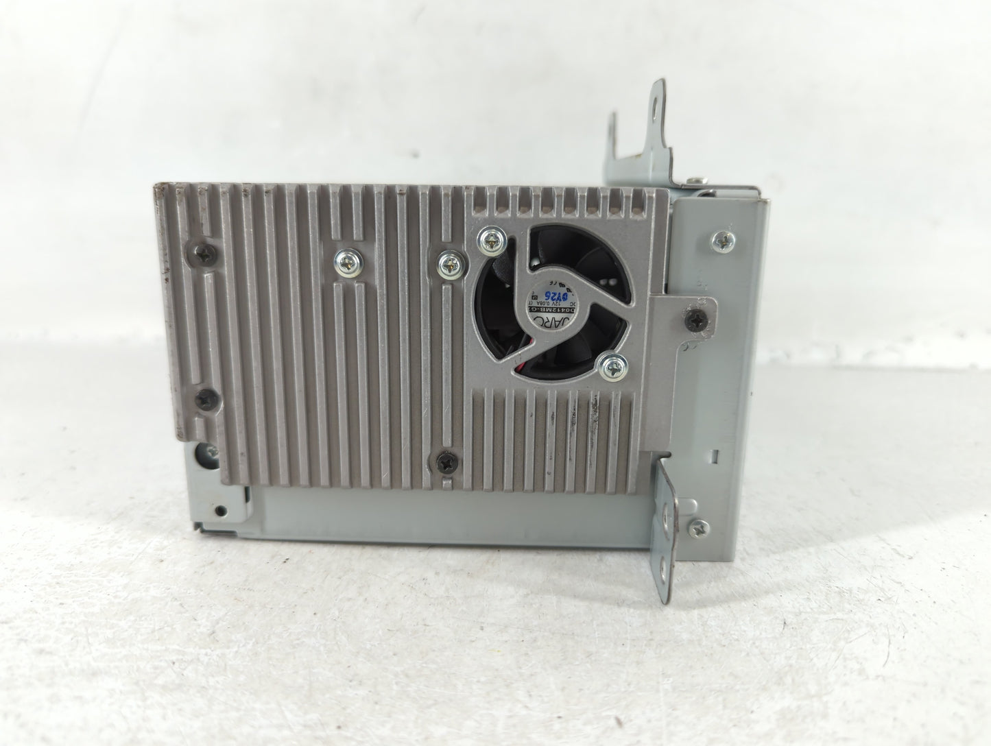 2011-2012 Chevrolet Cruze Radio AM FM Cd Player Receiver Replacement P/N:20983517 Fits Fits 2010 2011 2012 OEM Used Auto Par