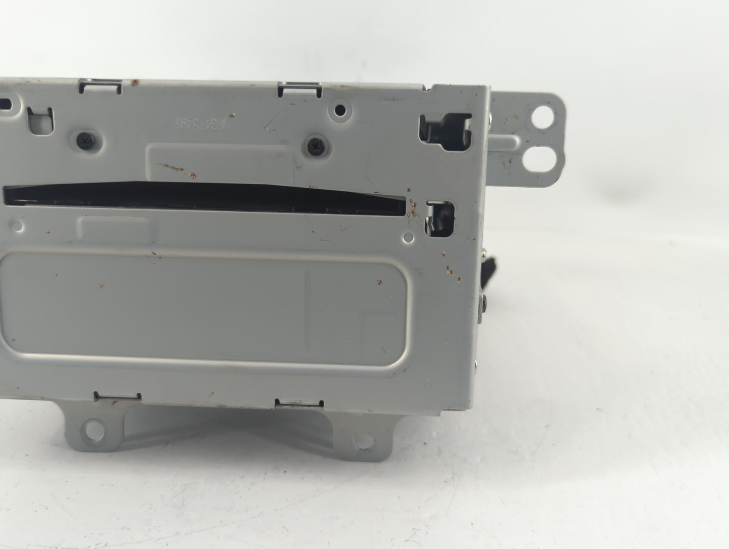 2011-2012 Chevrolet Cruze Am Fm Cd Player Radio Receiver - Oemusedautoparts1.com
