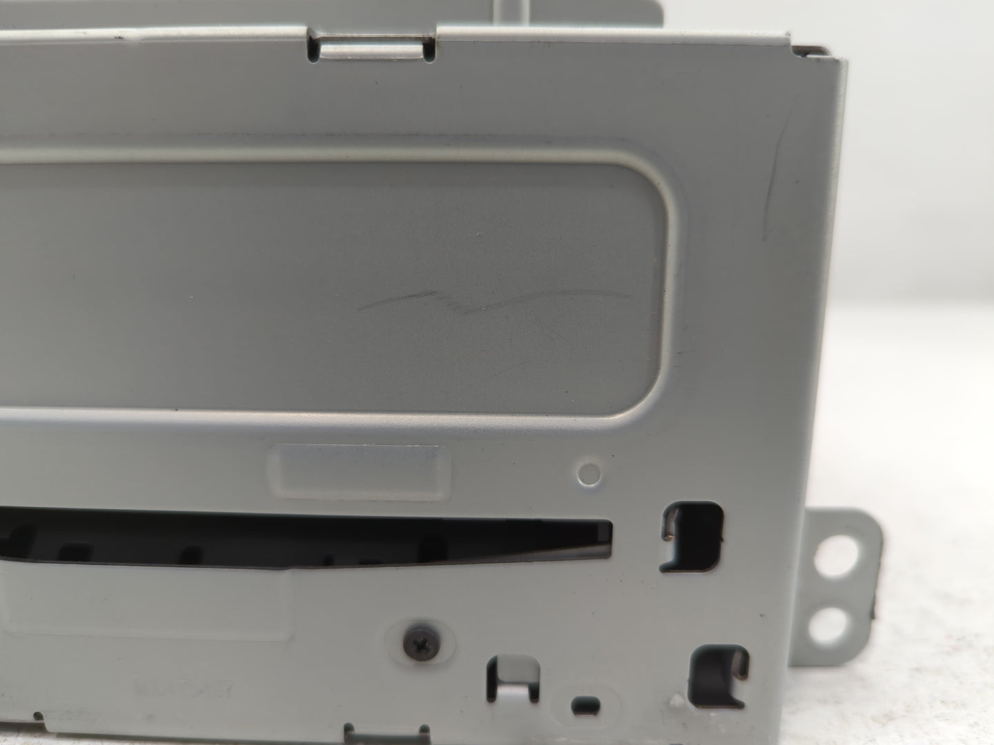 2011-2012 Chevrolet Cruze Radio AM FM Cd Player Receiver Replacement P/N:20983517 Fits Fits 2010 2011 2012 OEM Used Auto Par