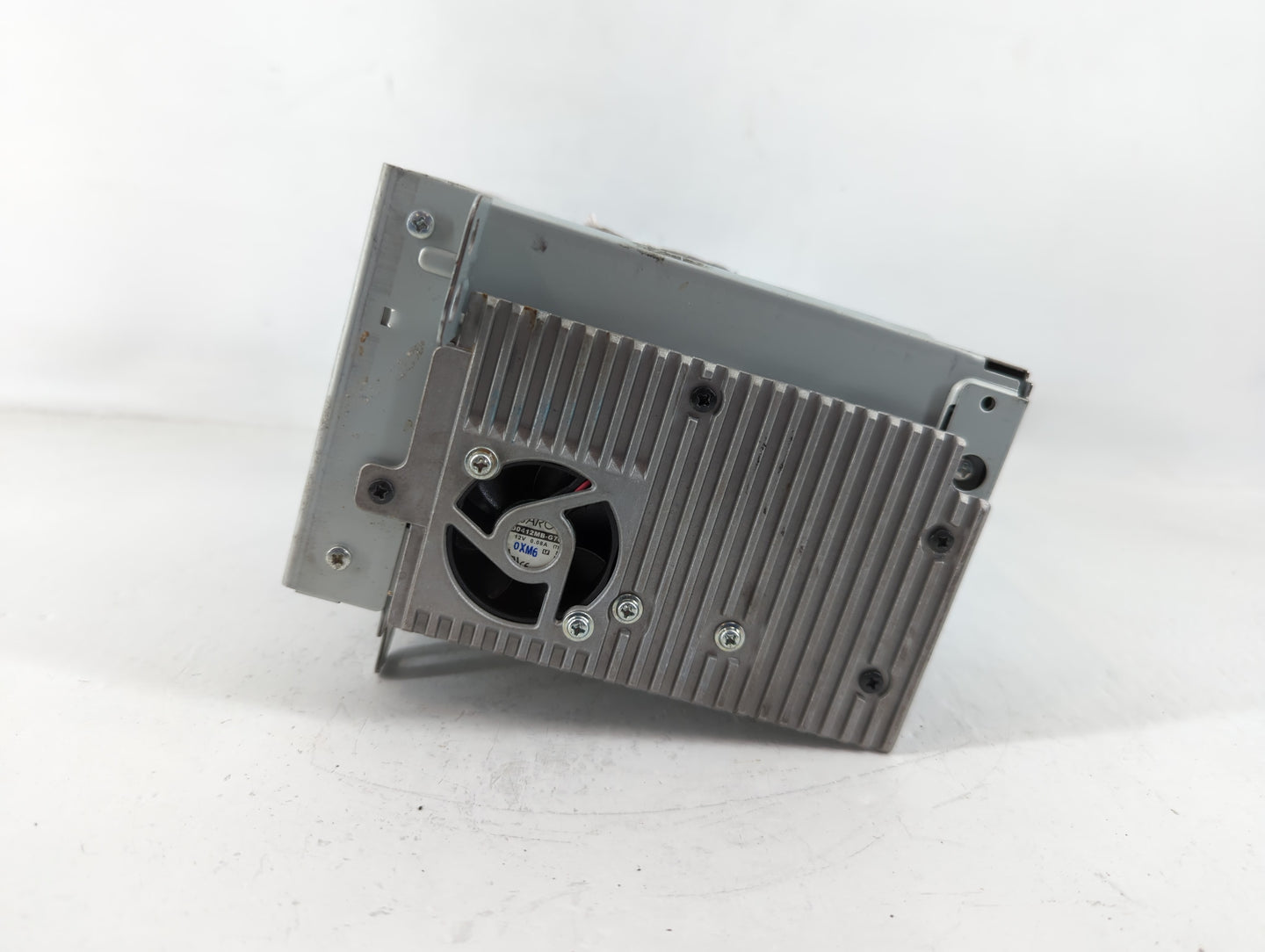 2011-2012 Chevrolet Cruze Radio AM FM Cd Player Receiver Replacement P/N:20983517 Fits Fits 2010 2011 2012 OEM Used Auto Par