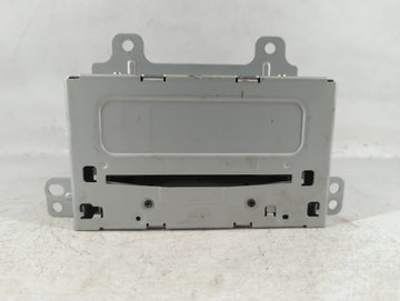 2011-2012 Chevrolet Cruze Radio AM FM Cd Player Receiver Replacement P/N:20983517 Fits Fits 2010 2011 2012 OEM Used Auto Par