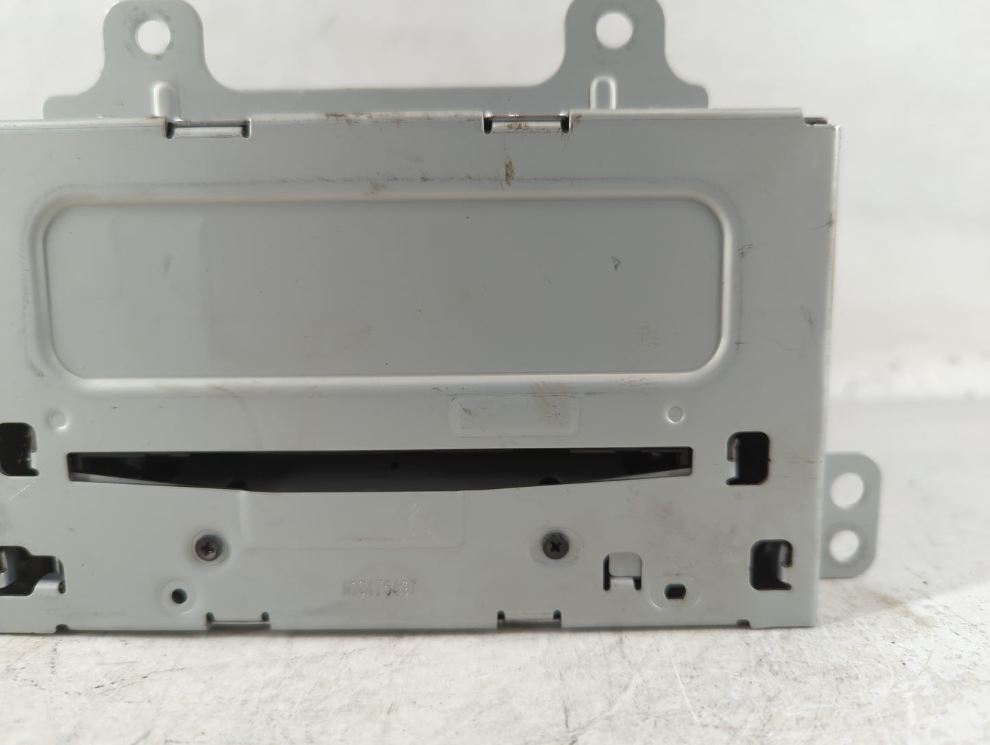 2011-2012 Chevrolet Cruze Radio AM FM Cd Player Receiver Replacement P/N:20983517 Fits Fits 2010 2011 2012 OEM Used Auto Par