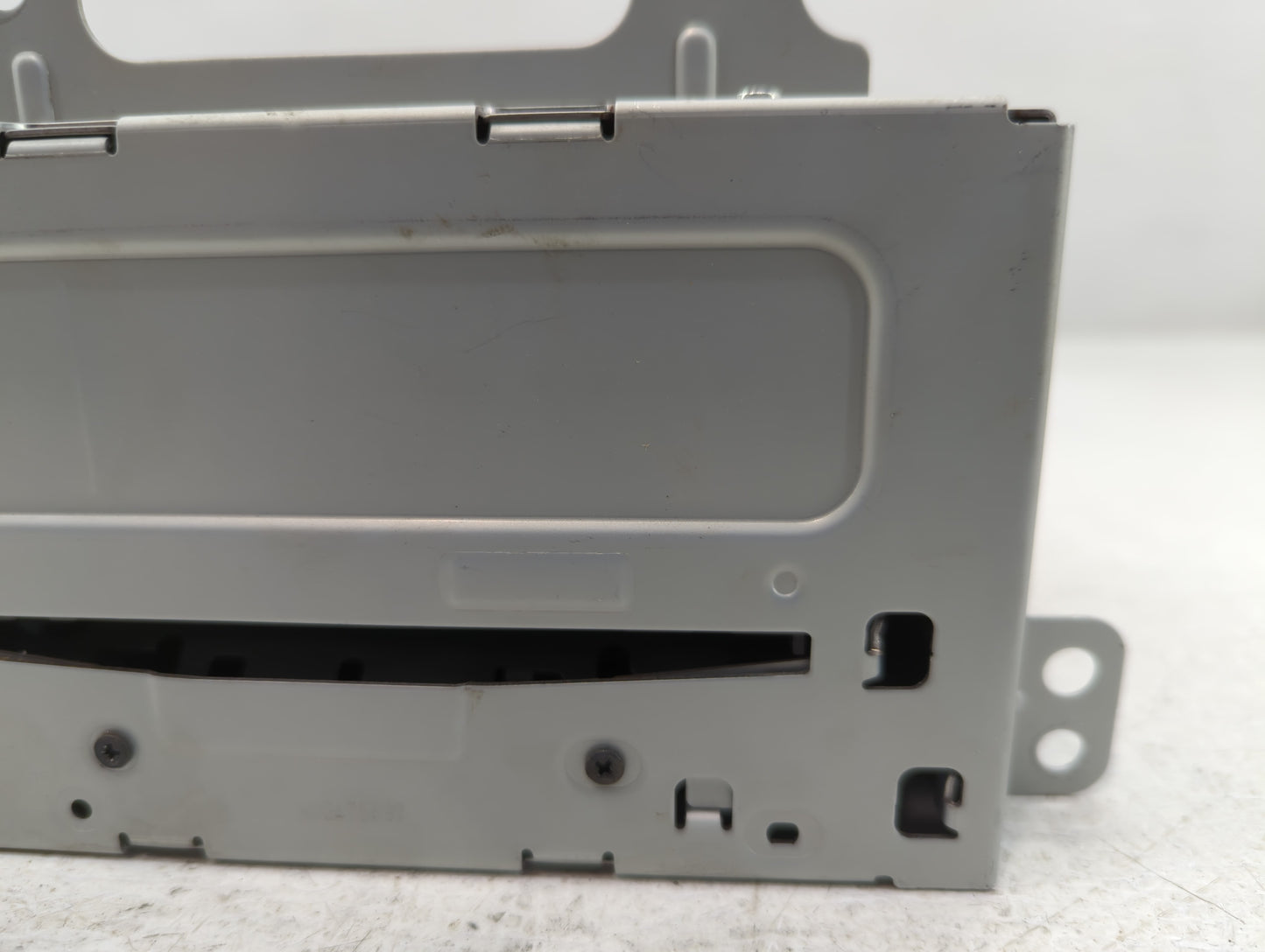 2011-2012 Chevrolet Cruze Radio AM FM Cd Player Receiver Replacement P/N:20983517 Fits Fits 2010 2011 2012 OEM Used Auto Par