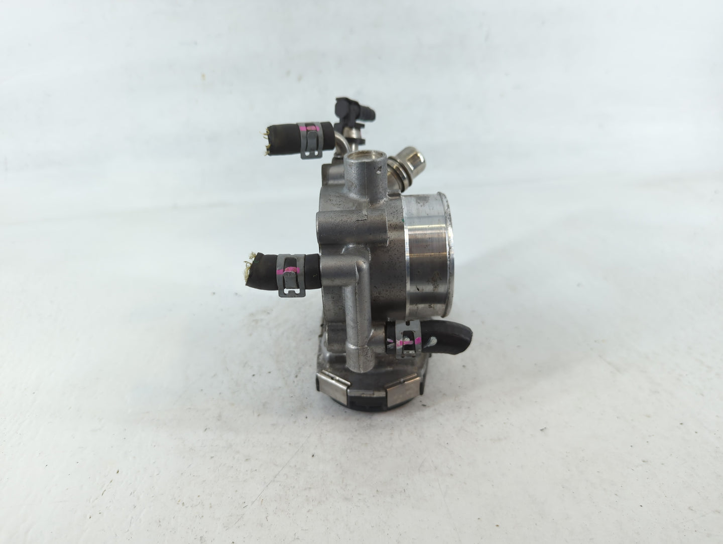 2011-2016 Chevrolet Cruze Throttle Body P/N:0 280 750 2445 55561495 Fits Fits 2009 2010 2011 2012 2013 2014 2015 2016 2017 2