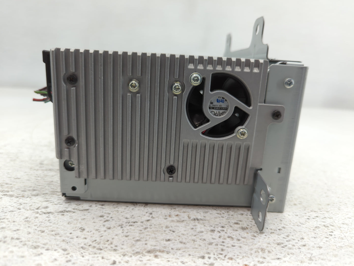 2011-2012 Chevrolet Cruze Radio AM FM Cd Player Receiver Replacement P/N:20983517 Fits Fits 2010 2011 2012 OEM Used Auto Par