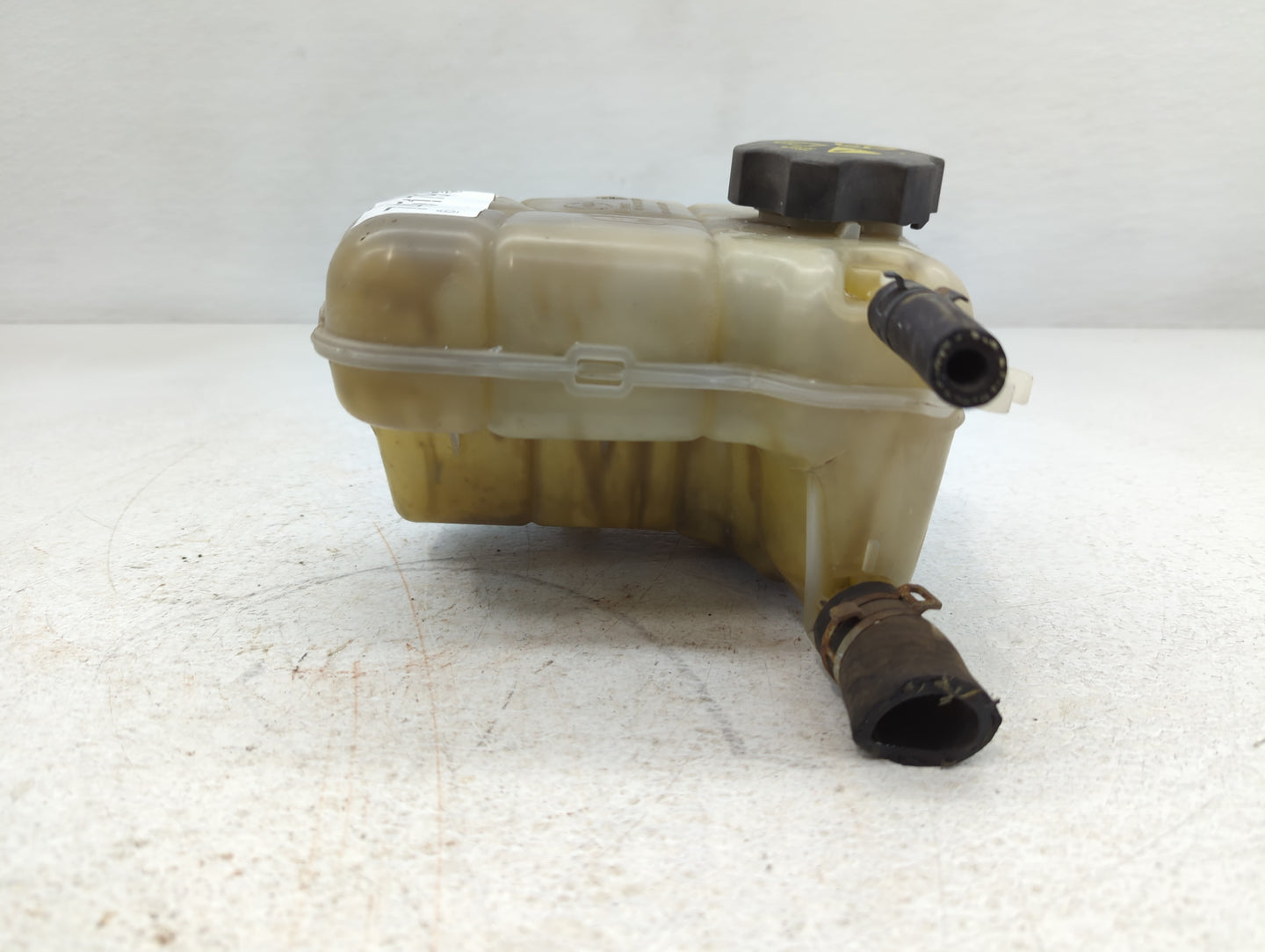 2011-2016 Chevrolet Cruze Radiator Coolant Overflow Expansion Tank Bottle 745179 - Oemusedautoparts1.com