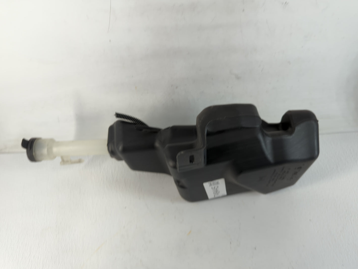 2011-2016 Chevrolet Cruze Windshield Washer Fluid Reservoir Bottle Oem - Oemusedautoparts1.com