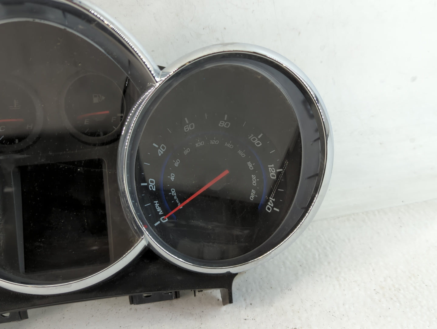 2011 Chevrolet Cruze Instrument Cluster Speedometer Gauges P/N:95018205 Fits OEM Used Auto Parts - Oemusedautoparts1.com