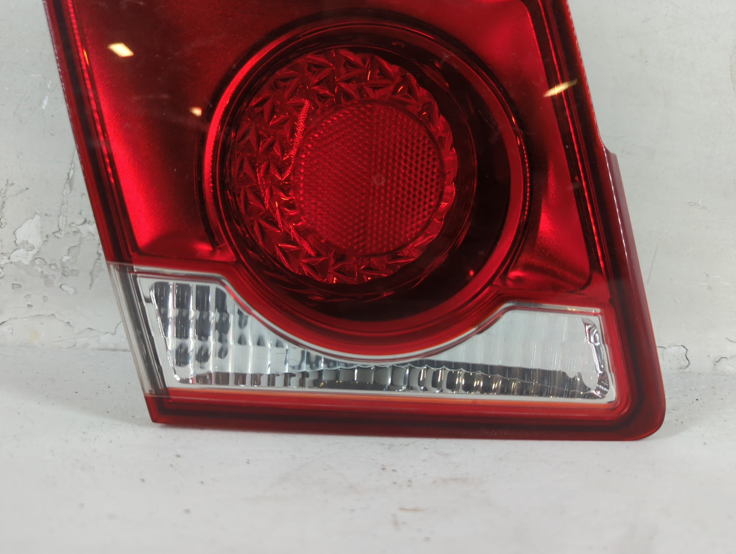 2011-2016 Chevrolet Cruze Tail Light Assembly Driver Left OEM Fits Fits 2011 2012 2013 2014 2015 2016 OEM Used Auto Parts - 