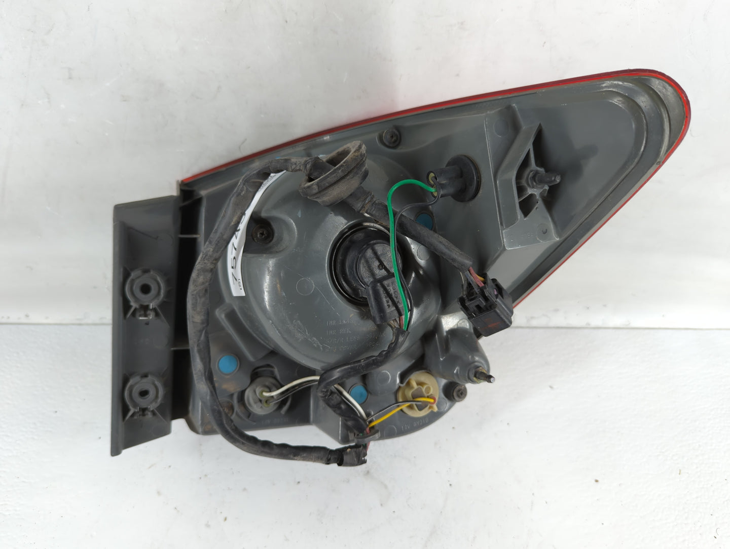 2011-2016 Chevrolet Cruze Tail Light Assembly Driver Left OEM Fits Fits 2011 2012 2013 2014 2015 2016 OEM Used Auto Parts - 