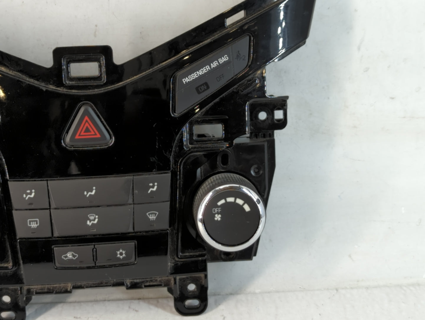 2011-2012 Chevrolet Cruze Climate Control Module Temperature AC/Heater Replacement P/N:95017054 Fits Fits 2011 2012 OEM Used