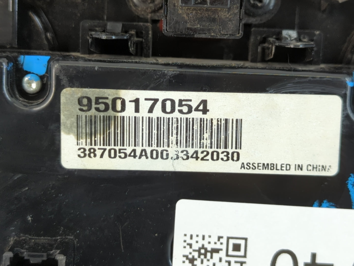 2011-2012 Chevrolet Cruze Climate Control Module Temperature AC/Heater Replacement P/N:95017054 Fits Fits 2011 2012 OEM Used