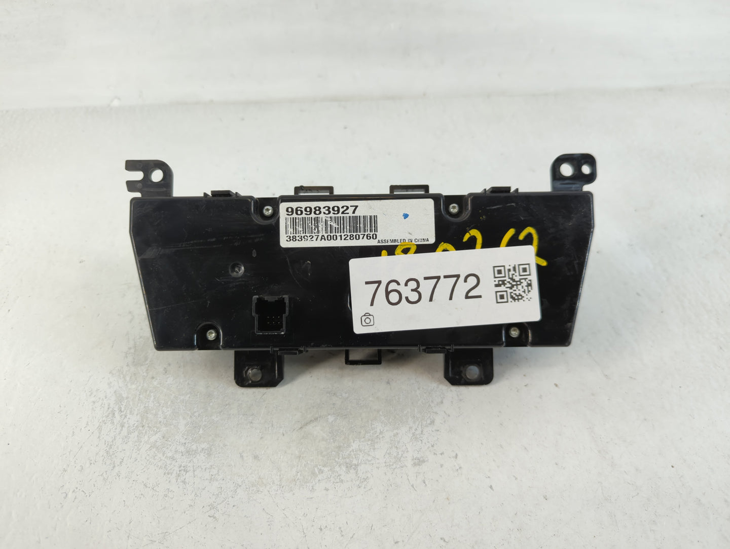 2011-2012 Chevrolet Cruze Climate Control Module Temperature AC/Heater Replacement P/N:96983927 Fits Fits 2011 2012 OEM Used