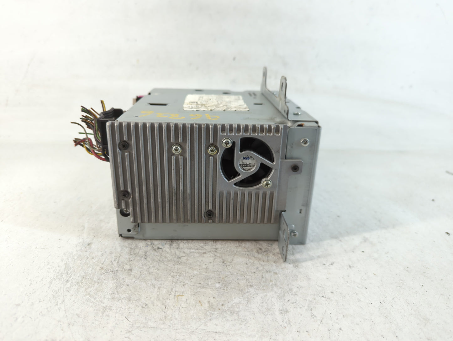 2011-2012 Chevrolet Cruze Radio AM FM Cd Player Receiver Replacement P/N:29883517 Fits Fits 2010 2011 2012 OEM Used Auto Par