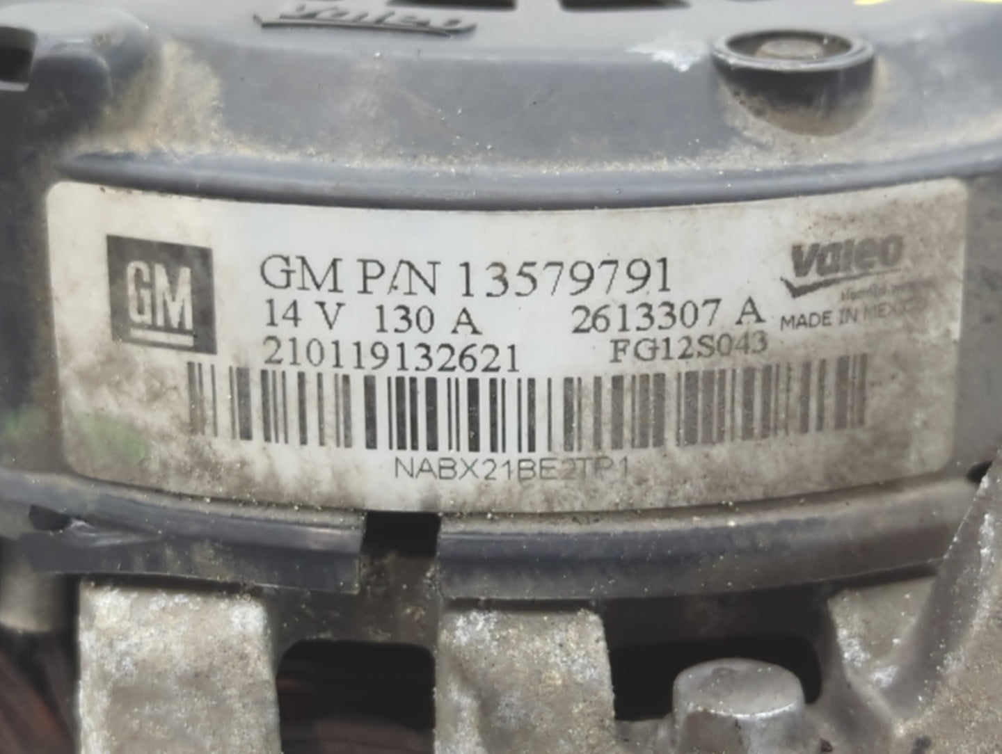 2011-2016 Chevrolet Cruze Alternator Replacement Generator Charging Assembly Engine OEM P/N:13579791 Fits OEM Used Auto Part