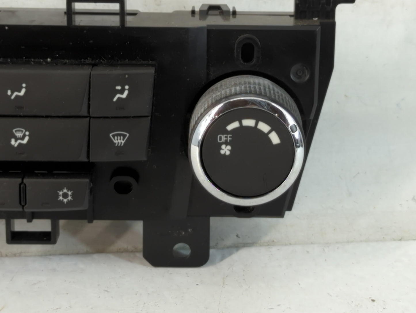 2011-2012 Chevrolet Cruze Climate Control Module Temperature AC/Heater Replacement P/N:95017054 Fits Fits 2011 2012 OEM Used
