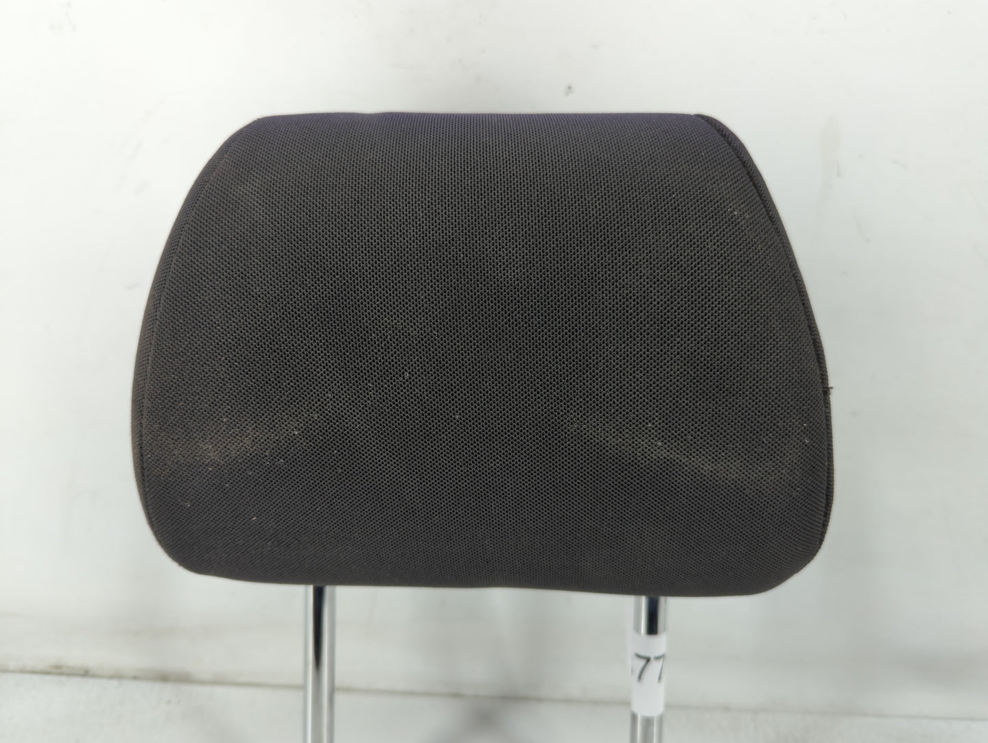 2011-2011 Chevrolet Cruze Headrest Head Rest Front Driver Passenger Seat - Oemusedautoparts1.com