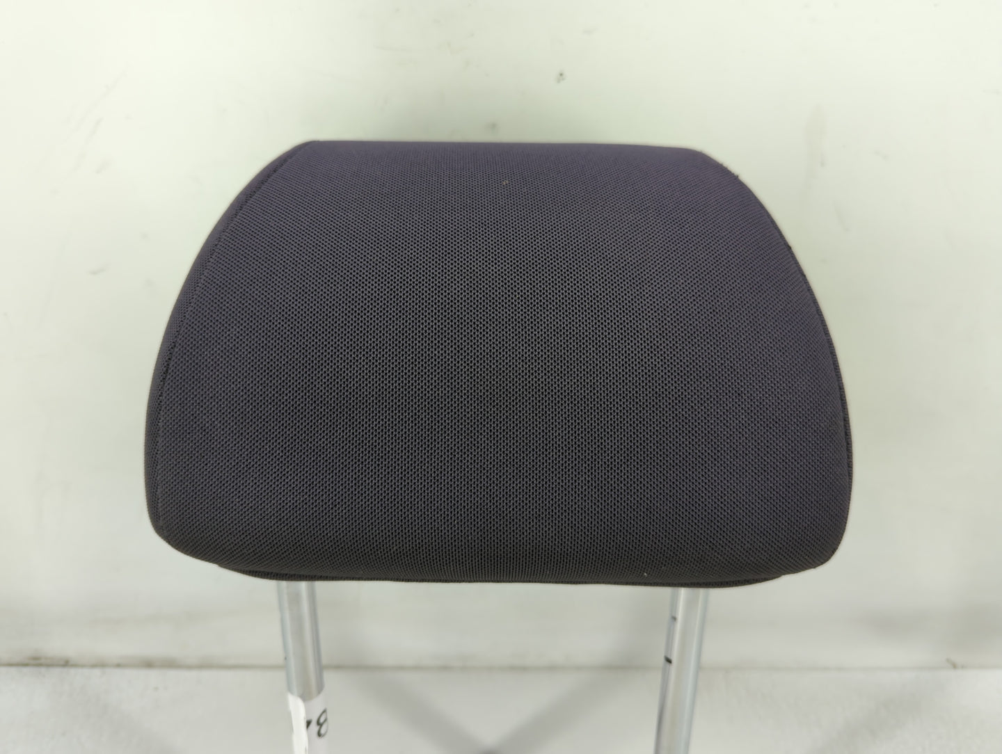 2011-2011 Chevrolet Cruze Headrest Head Rest Front Driver Passenger Seat - Oemusedautoparts1.com