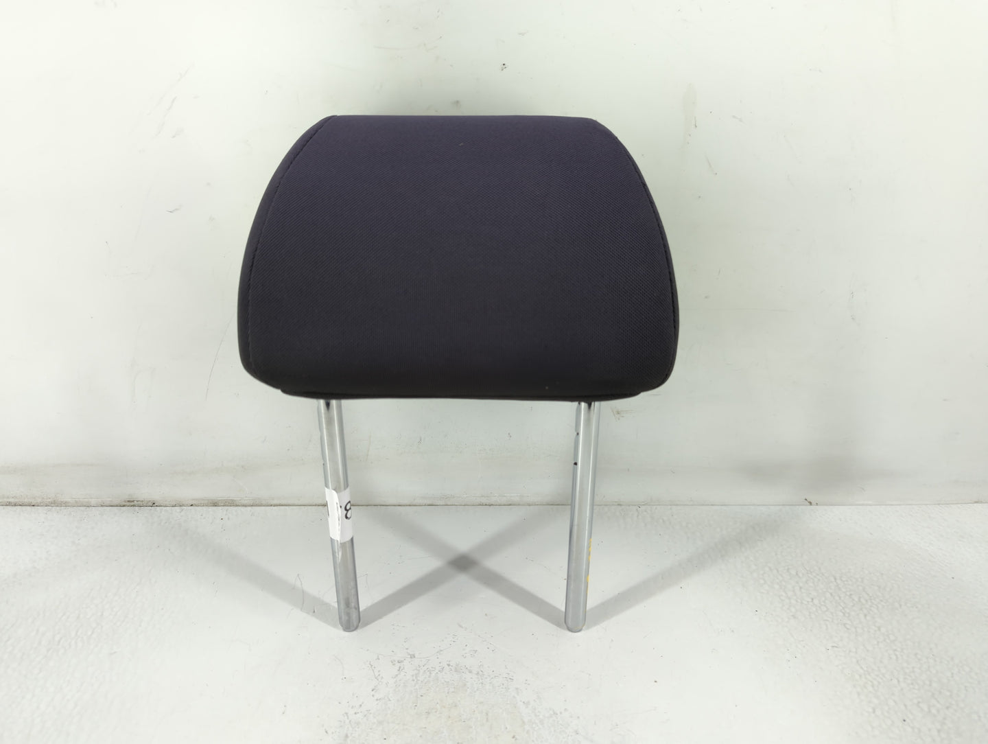 2011-2011 Chevrolet Cruze Headrest Head Rest Front Driver Passenger Seat - Oemusedautoparts1.com