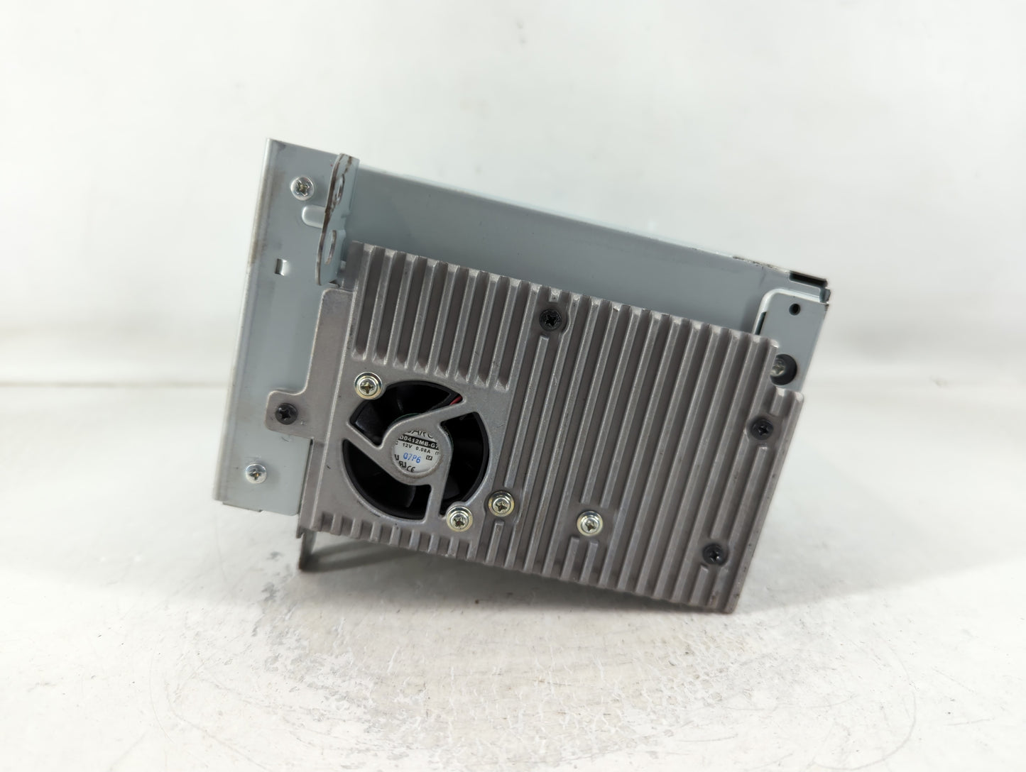 2011-2012 Chevrolet Cruze Radio AM FM Cd Player Receiver Replacement P/N:20983517 Fits Fits 2010 2011 2012 OEM Used Auto Par
