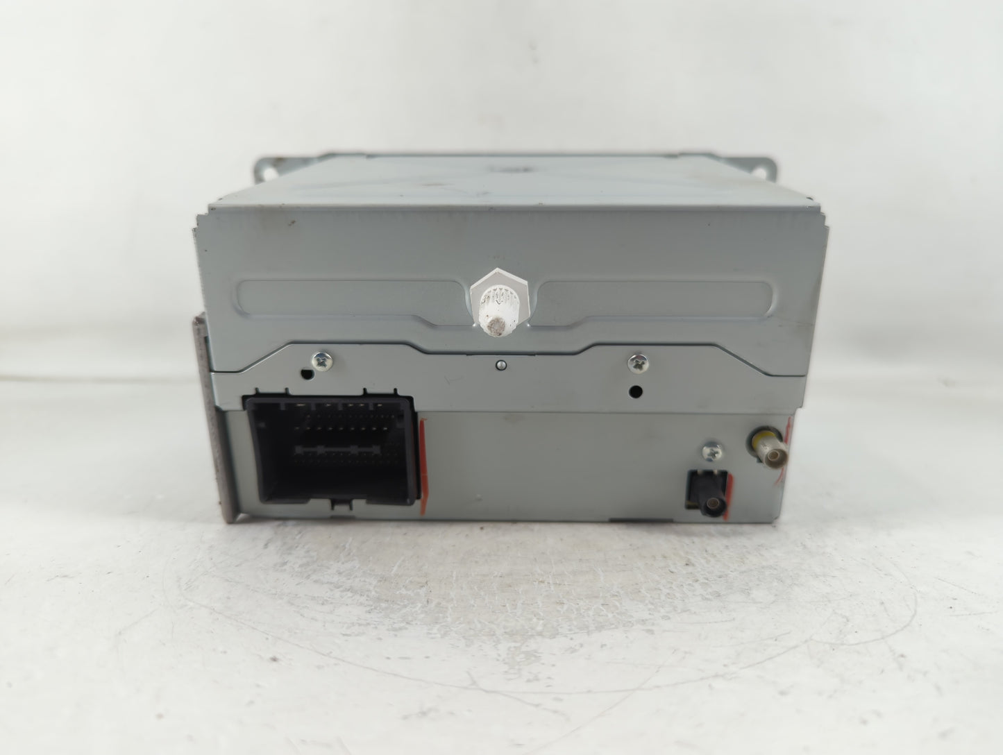 2011-2012 Chevrolet Cruze Radio AM FM Cd Player Receiver Replacement P/N:20983517 Fits Fits 2010 2011 2012 OEM Used Auto Par