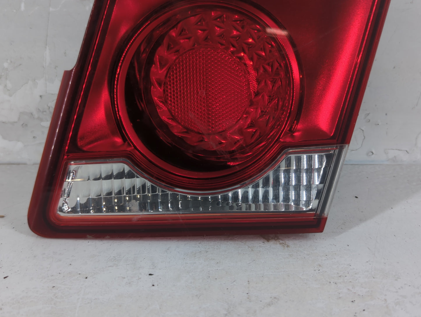 2011-2016 Chevrolet Cruze Tail Light Assembly Driver Left OEM Fits Fits 2011 2012 2013 2014 2015 2016 OEM Used Auto Parts - 