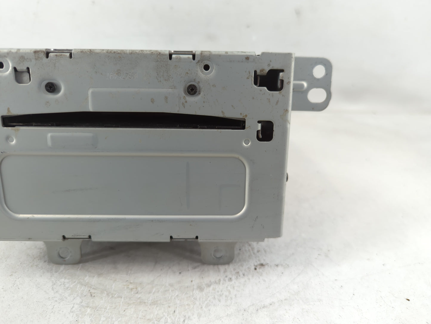 2011-2012 Chevrolet Cruze Radio AM FM Cd Player Receiver Replacement P/N:20983516 Fits Fits 2010 2011 2012 OEM Used Auto Par