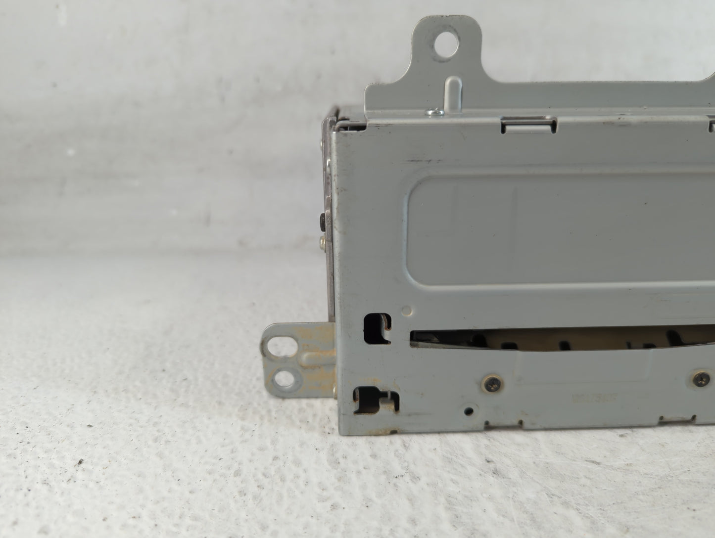 2011-2012 Chevrolet Cruze Radio AM FM Cd Player Receiver Replacement P/N:20983517 Fits Fits 2010 2011 2012 OEM Used Auto Par
