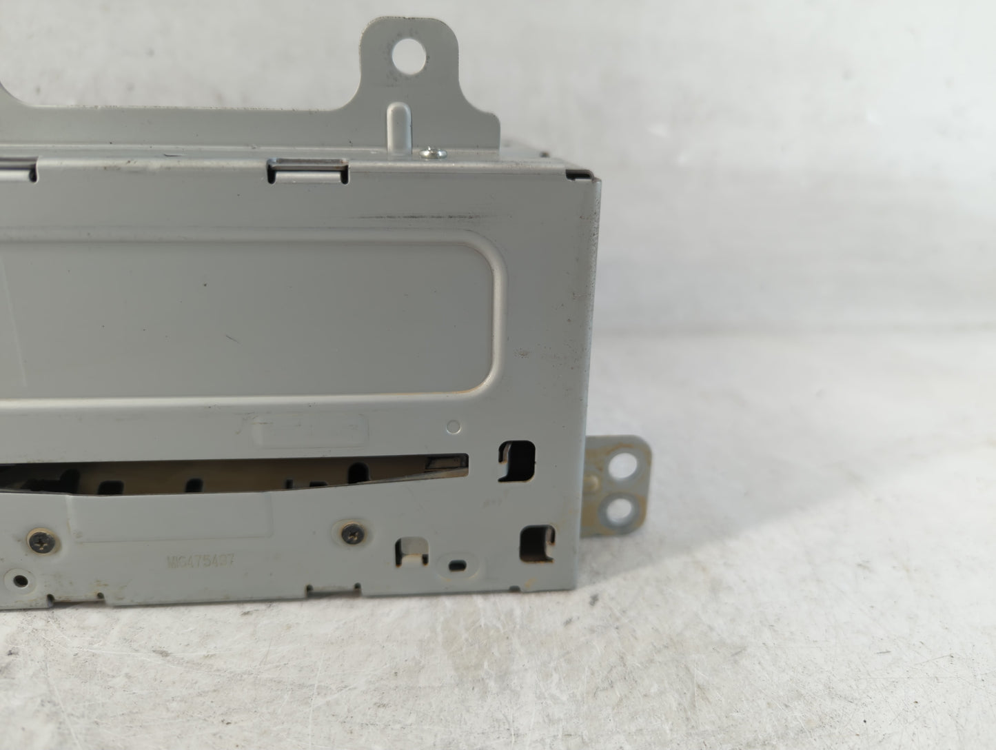 2011-2012 Chevrolet Cruze Radio AM FM Cd Player Receiver Replacement P/N:20983517 Fits Fits 2010 2011 2012 OEM Used Auto Par