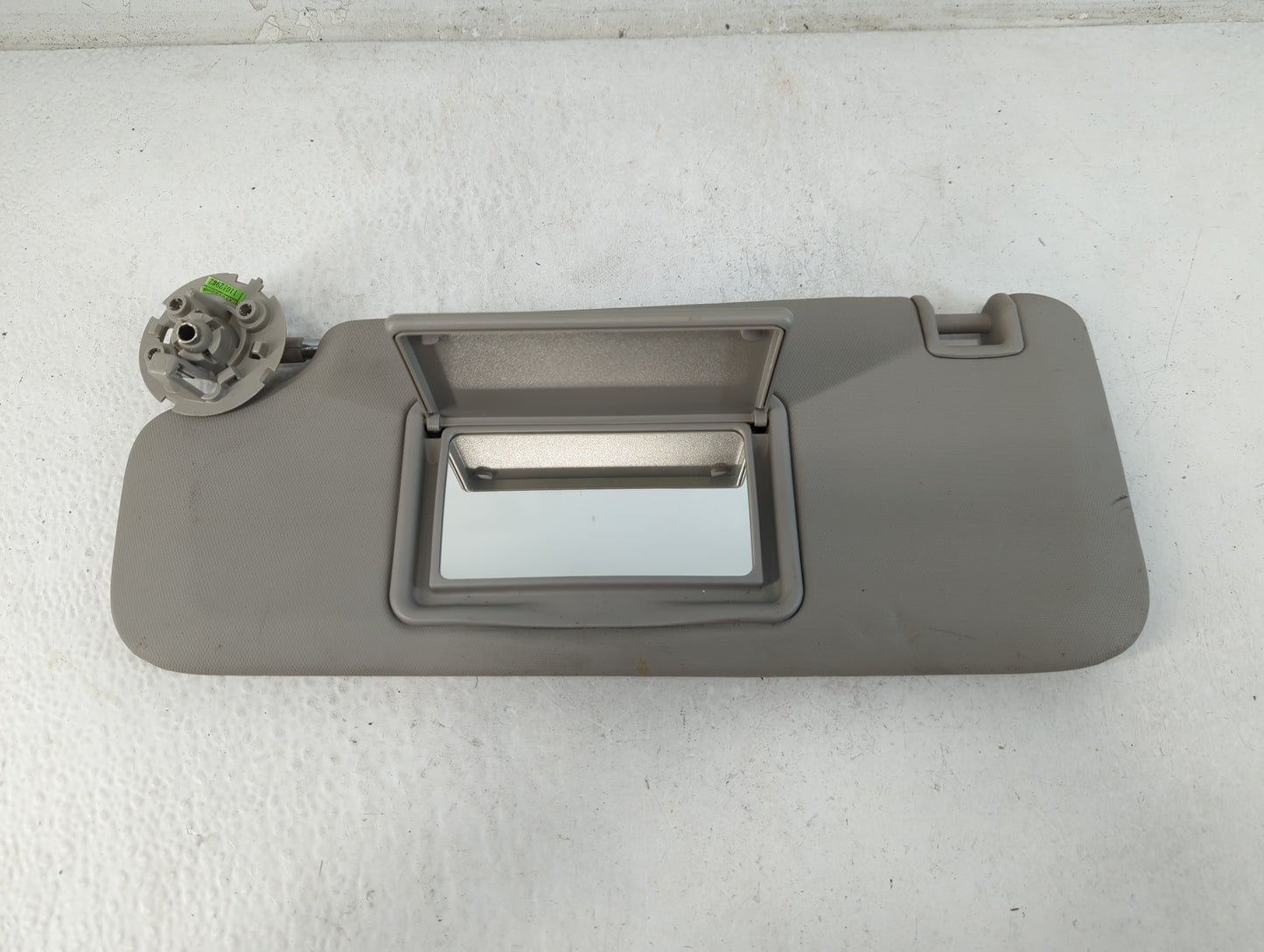 2011-2016 Chevrolet Cruze Sun Visor Shade Replacement Driver Left Mirror Fits Fits 2011 2012 2013 2014 2015 2016 OEM Used Au