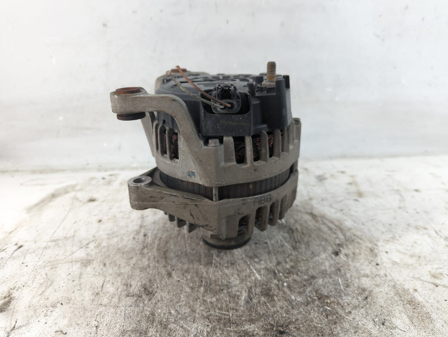 2011-2016 Chevrolet Cruze Alternator Replacement Generator Charging Assembly Engine OEM P/N:13577411 Fits OEM Used Auto Part